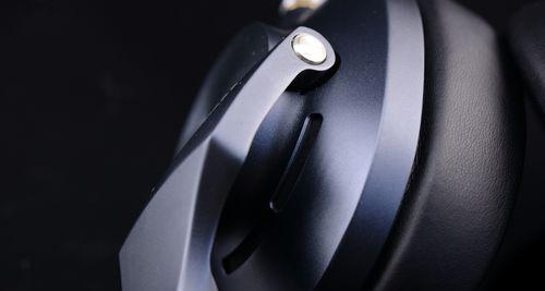 HD600听女声的表现如何？（探索SennheiserHD600耳机在女声音乐中的细腻表达）