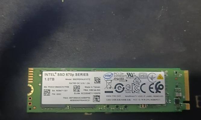 评测Intel510（探究Intel510固态硬盘的卓越表现与突破性技术）
