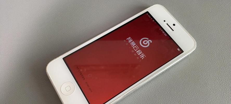 探索iOS10.3.5的新主题功能（为您带来更加个性化和多样化的手机体验）
