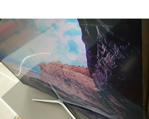 三星曲面55k6800的特点与性能分析（一览三星曲面55k6800的前沿科技与出众画质）